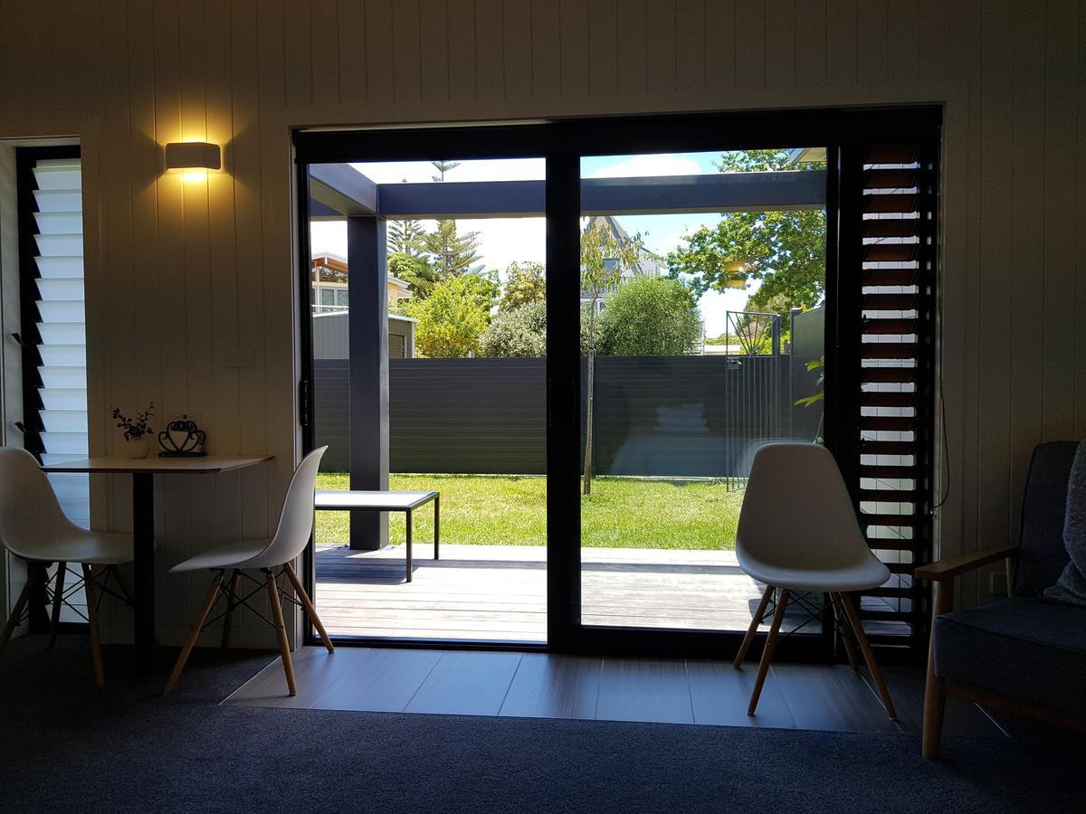 Bed and Breakfast Admiral Waters Cooks Beach Esterno foto